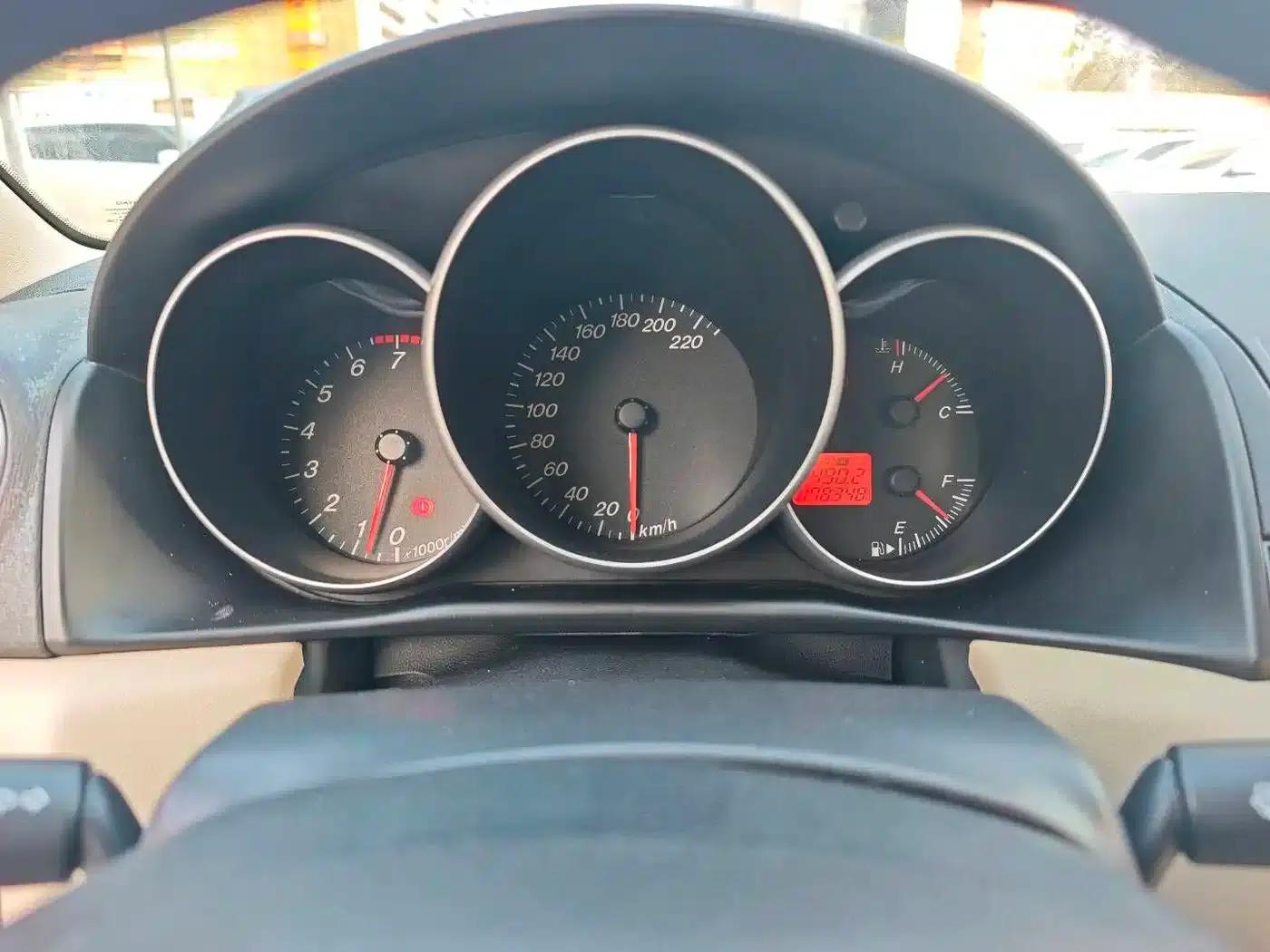 Mazda3 2007 1.6L Manual Standard — миниатюра 15