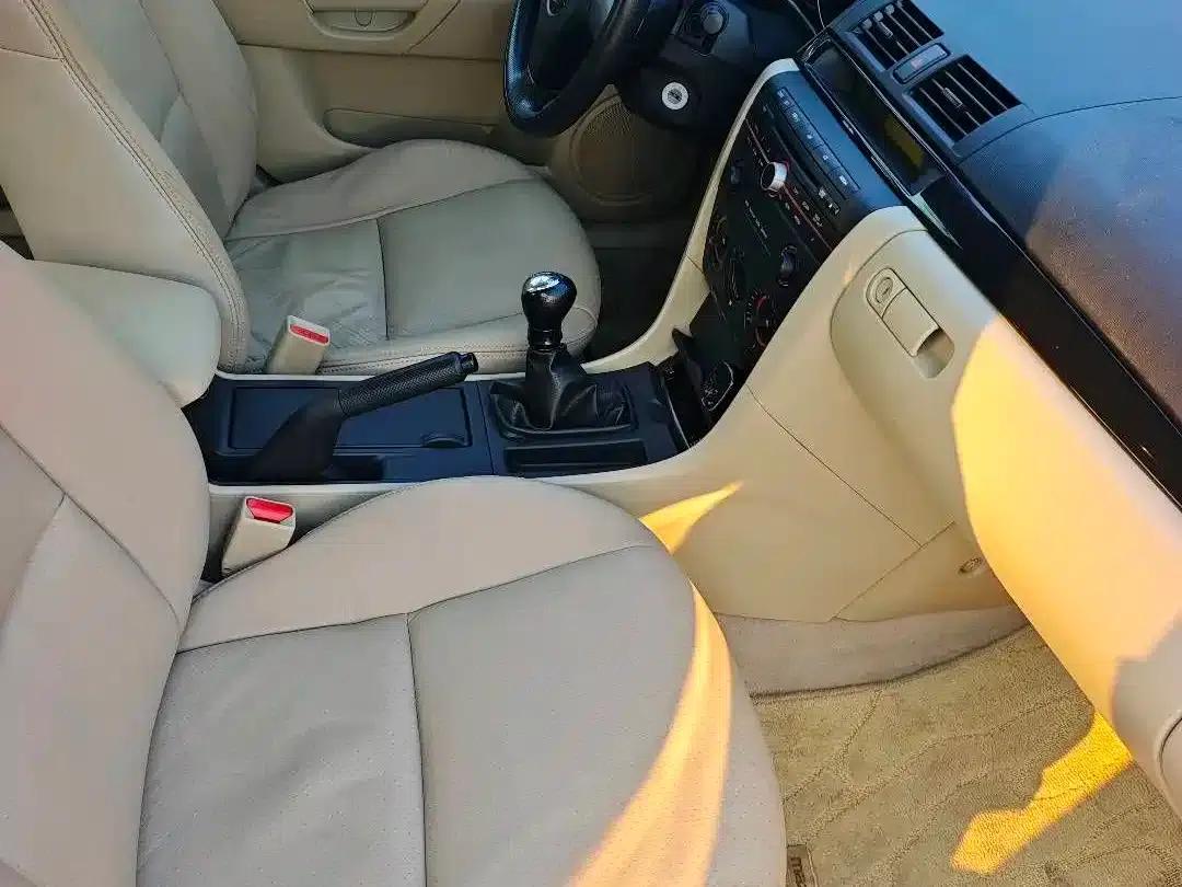 Mazda3 2007 1.6L Manual Standard — миниатюра 9