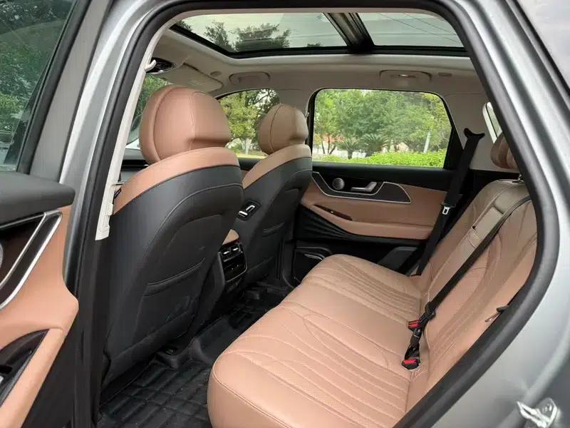 Chery Tiggo 8L 2024 2.0T Automatic Premium Edition — миниатюра 20