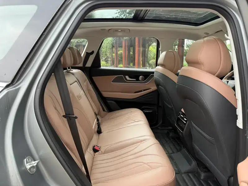 Chery Tiggo 8L 2024 2.0T Automatic Premium Edition — миниатюра 23