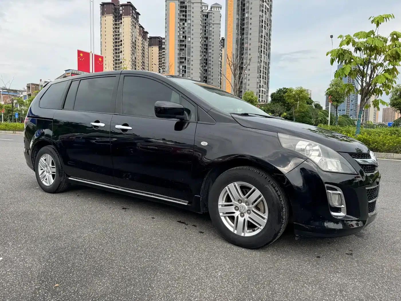 Mazda 8 2011 2.3L Premium Edition — миниатюра 3