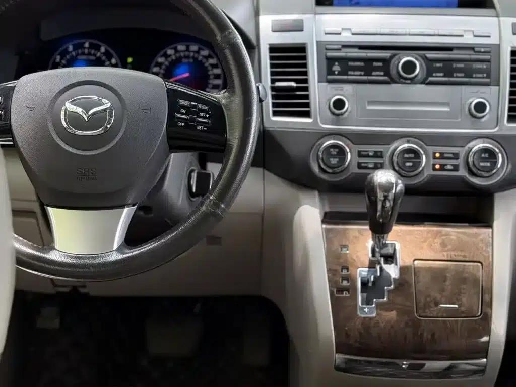 Mazda 8 2011 2.3L Premium Edition — миниатюра 4