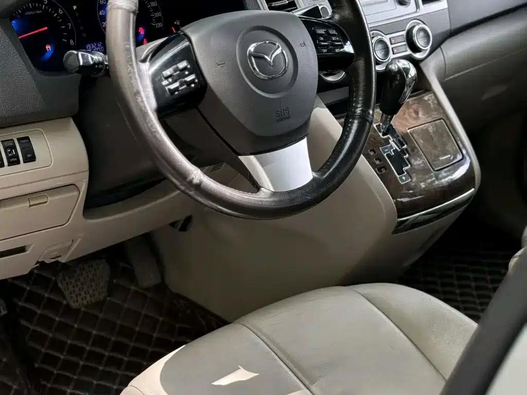 Mazda 8 2011 2.3L Premium Edition — миниатюра 5
