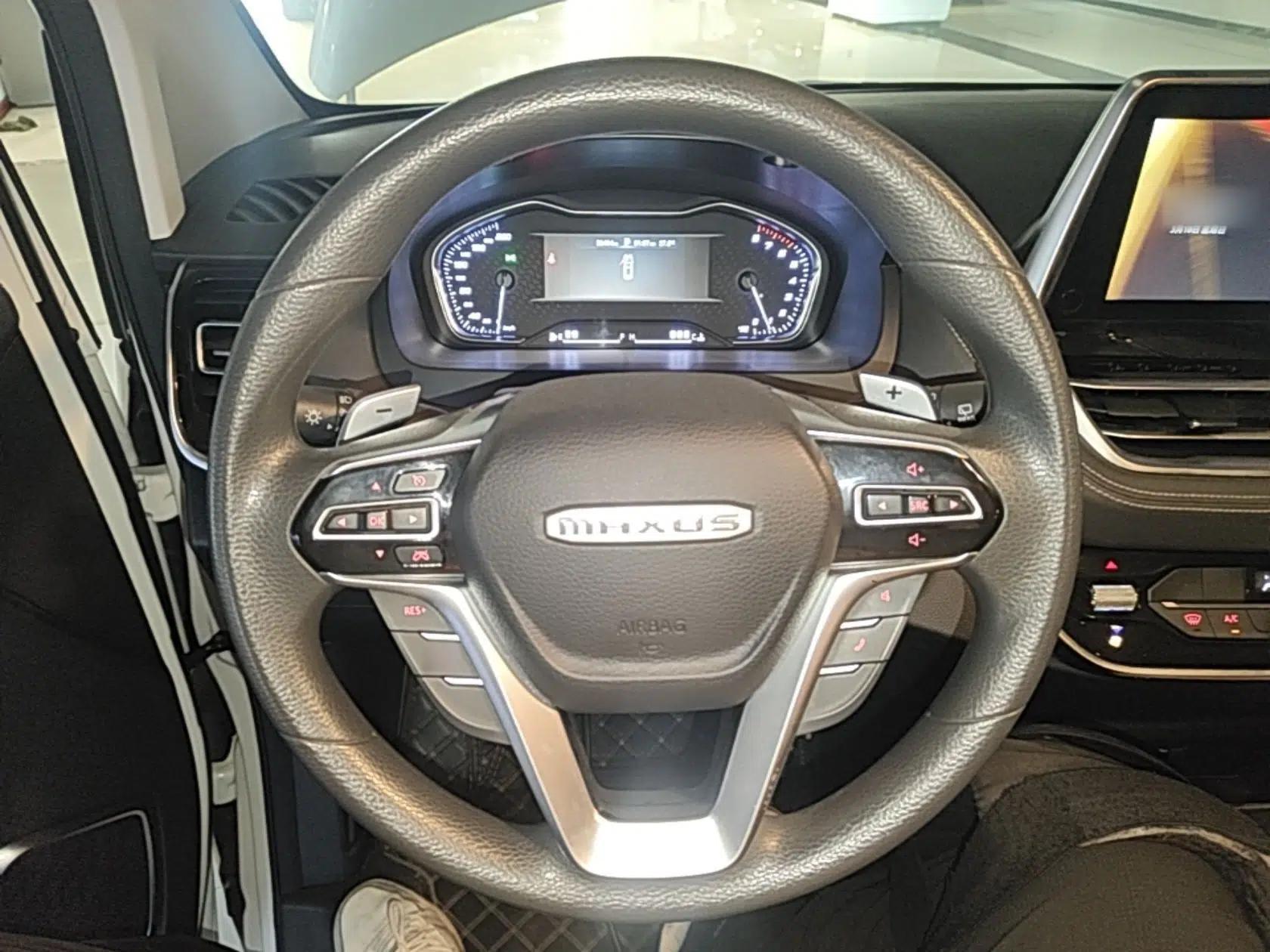 SAIC MAXUS G20 2021 Facelifted PLUS 2.0T Gasoline Automatic Luxury Edition — миниатюра 18
