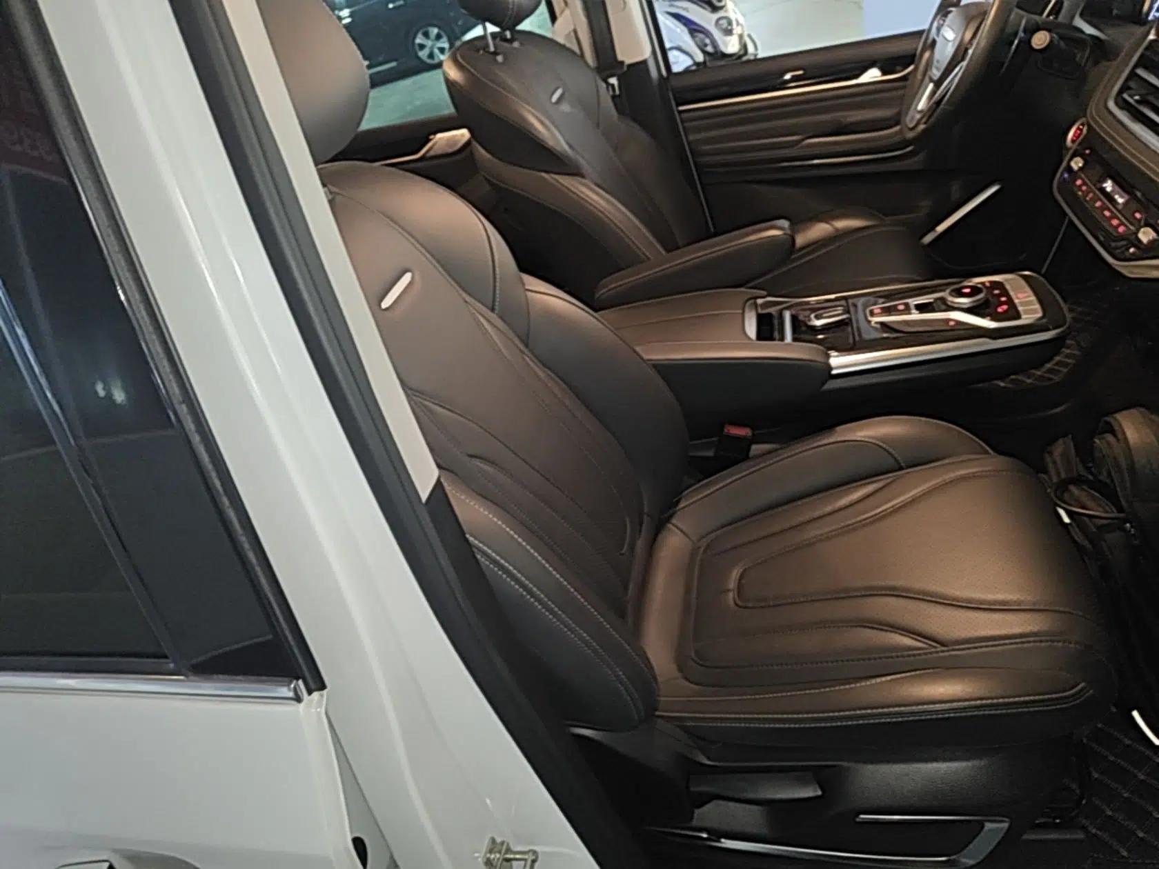SAIC MAXUS G20 2021 Facelifted PLUS 2.0T Gasoline Automatic Luxury Edition — миниатюра 24