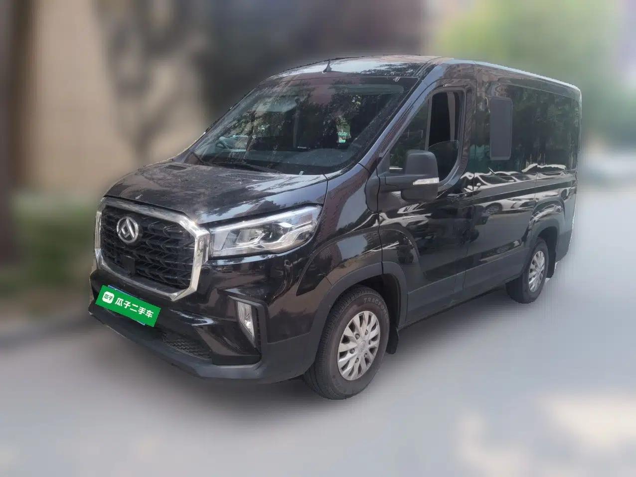 SAIC MAXUS Xintu V90 2024 ZhiJie 2.0T Automatic Front-Wheel-Drive Short Wheelbase Mid-Height Design with Single Rear Tire—5/6 Seater — миниатюра 1