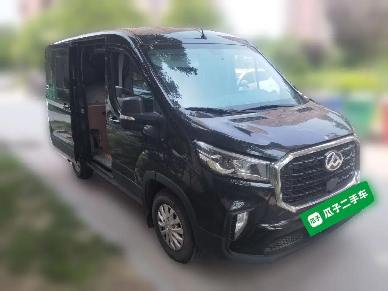 SAIC MAXUS Xintu V90 2024 ZhiJie 2.0T Automatic Front-Wheel-Drive Short Wheelbase Mid-Height Design with Single Rear Tire—5/6 Seater — миниатюра 3