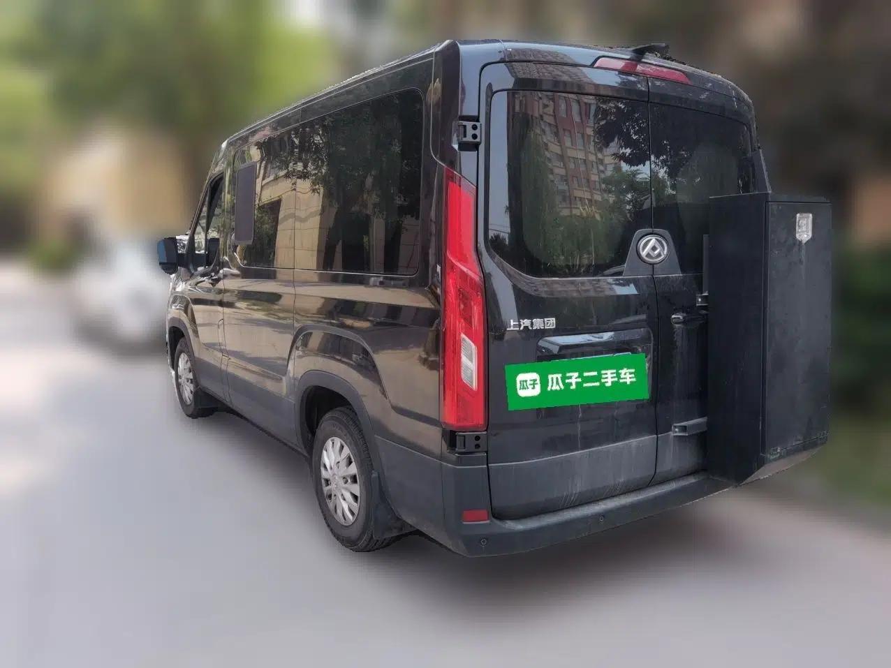 SAIC MAXUS Xintu V90 2024 ZhiJie 2.0T Automatic Front-Wheel-Drive Short Wheelbase Mid-Height Design with Single Rear Tire—5/6 Seater — миниатюра 4