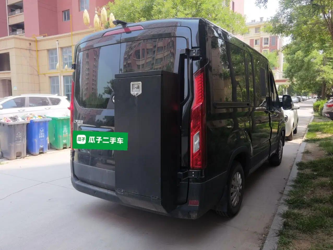 SAIC MAXUS Xintu V90 2024 ZhiJie 2.0T Automatic Front-Wheel-Drive Short Wheelbase Mid-Height Design with Single Rear Tire—5/6 Seater — миниатюра 6