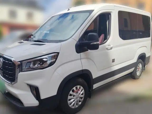 SAIC MAXUS Xintu V90 2024 ZhiJie 2.0T Automatic Front-Wheel-Drive Short Wheelbase Mid-Height Design with Single Rear Tire—5/6 Seater