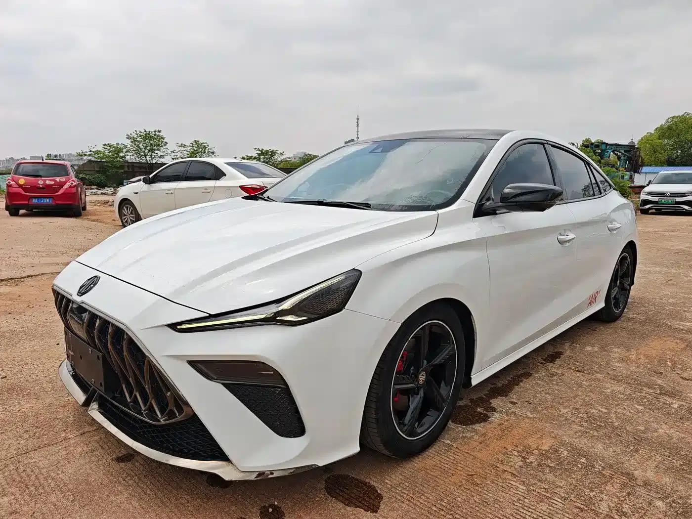 MG5 Scorpio 2022 1.5T Trophy Sport Luxury Edition — миниатюра 1