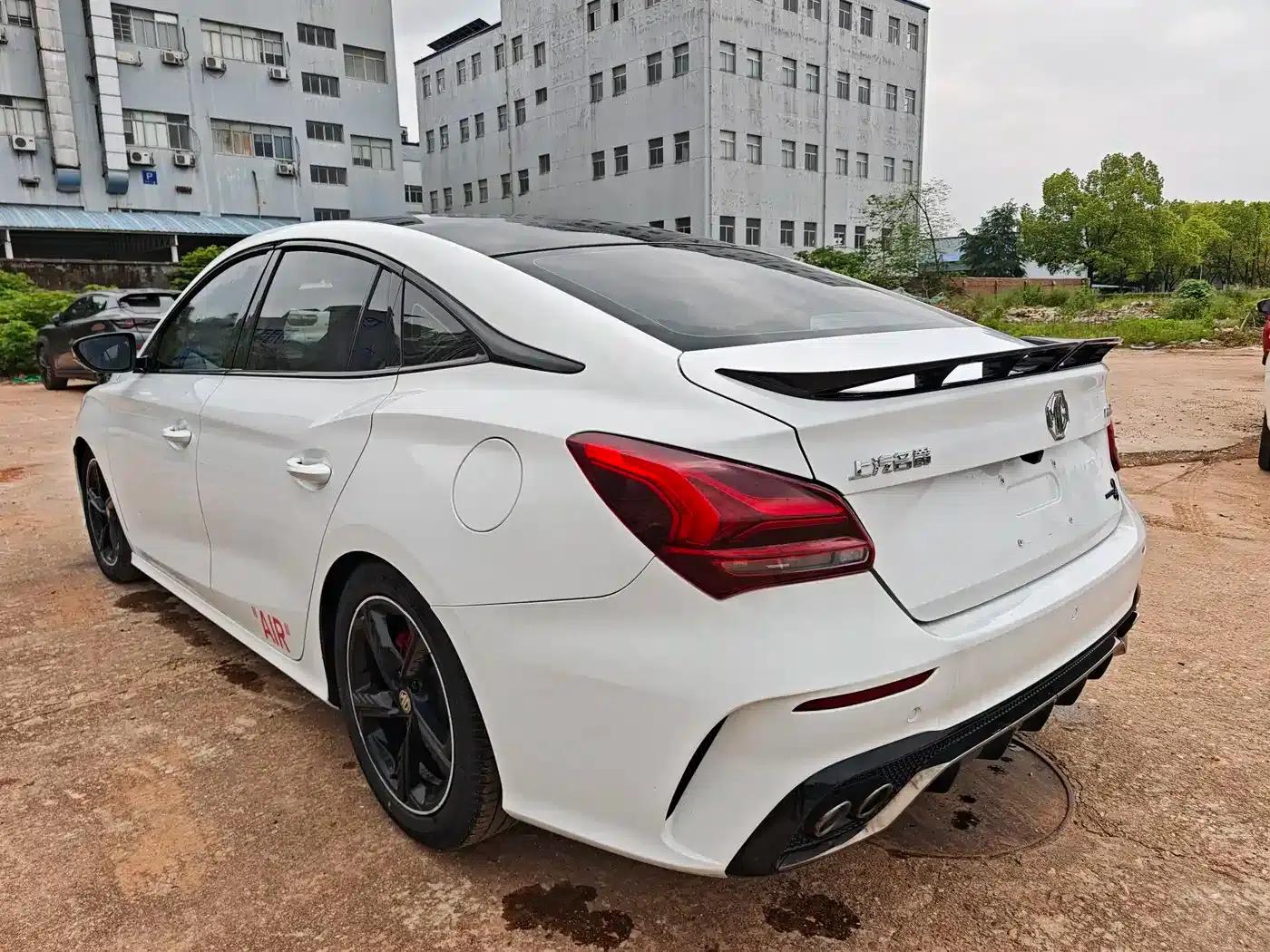 MG5 Scorpio 2022 1.5T Trophy Sport Luxury Edition — миниатюра 7