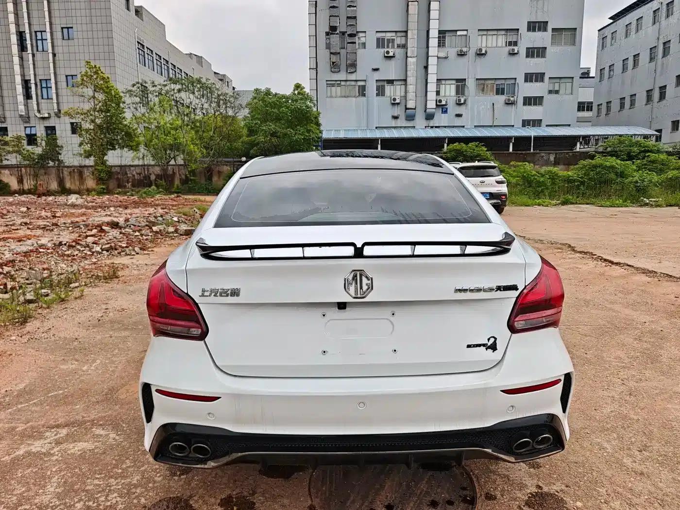 MG5 Scorpio 2022 1.5T Trophy Sport Luxury Edition — миниатюра 8