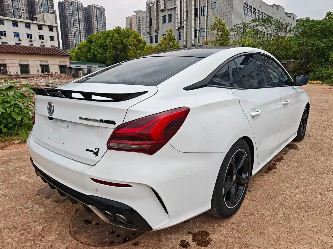 MG5 Scorpio 2022 1.5T Trophy Sport Luxury Edition — миниатюра 9