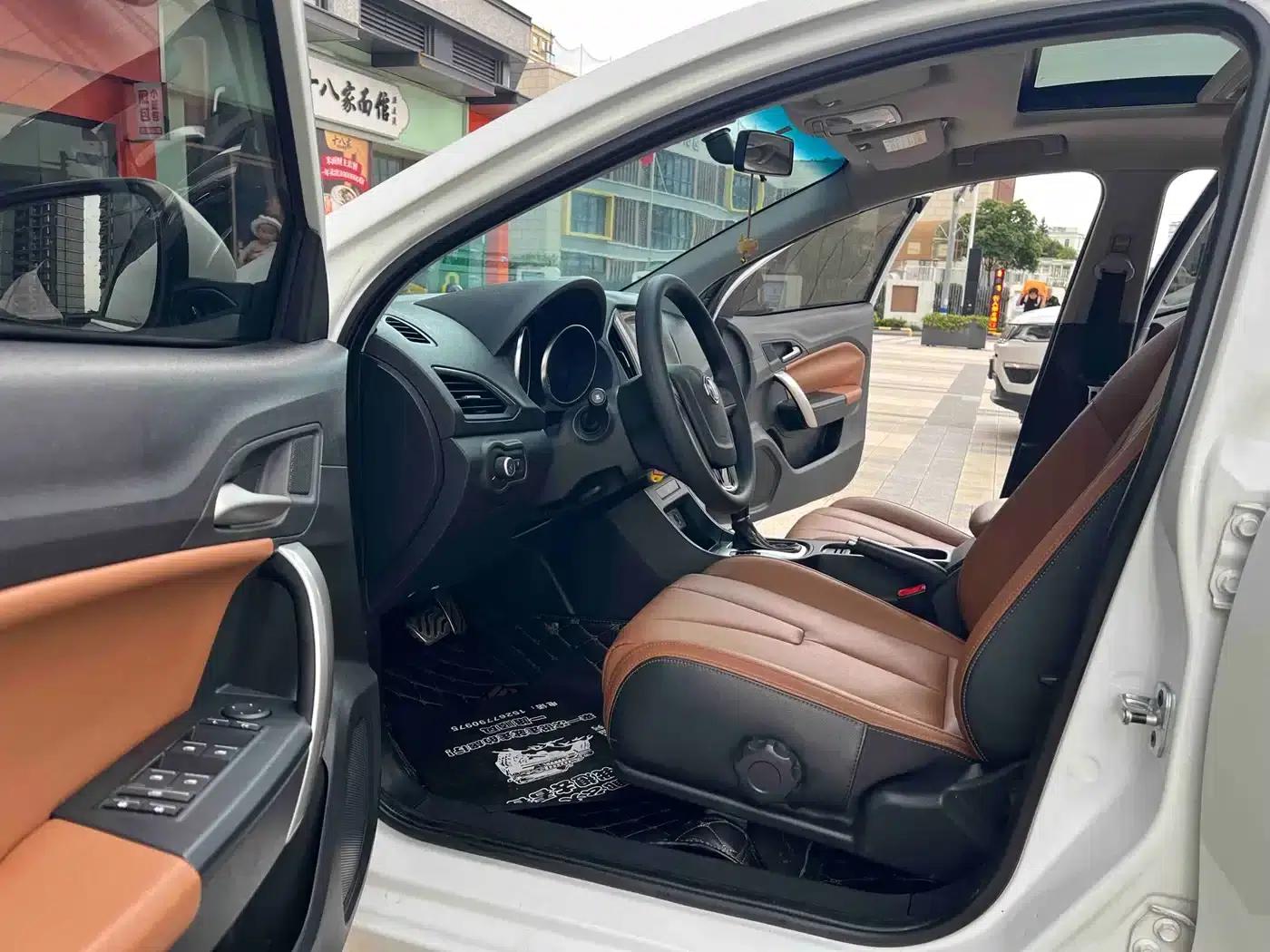 2016 Ford GT 1.5T Automatic Value Luxury Edition — миниатюра 5