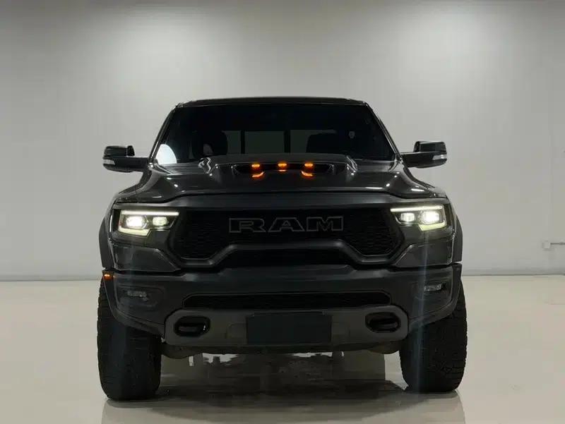 RAM Trucks 2023 6.2T Automatic 4WD 5-Seater Parallel Import — миниатюра 2