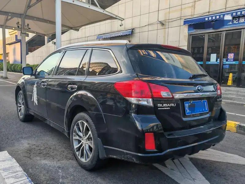 Outback 2012 2.5i Sport Edition — миниатюра 3