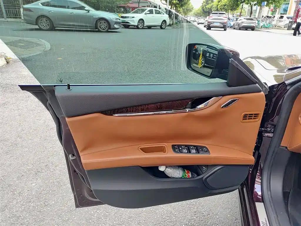 Presidential Edition 2013 3.0T Standard Edition — миниатюра 6