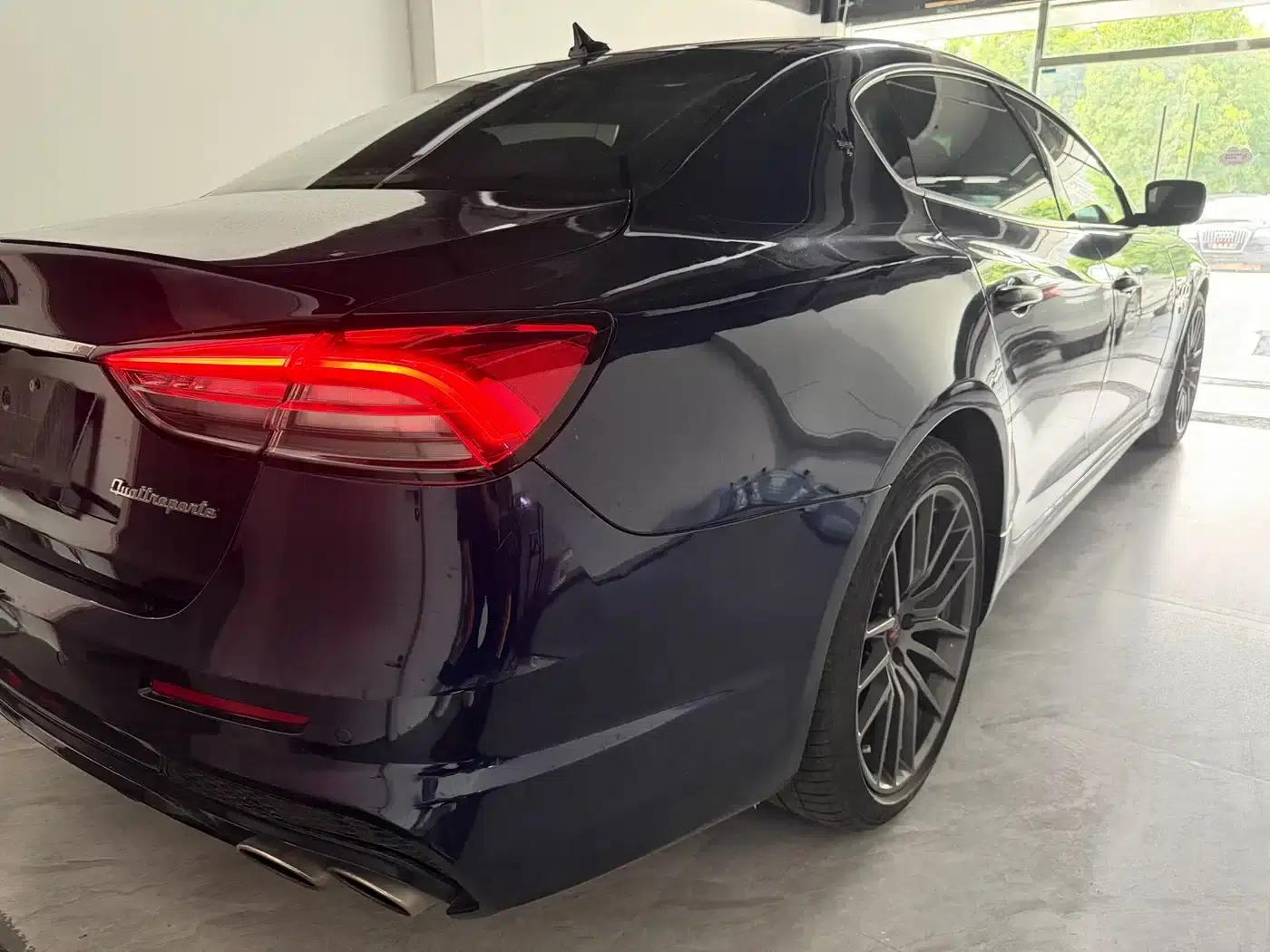 Presidential Edition 2015 3.0T Standard Edition — миниатюра 6