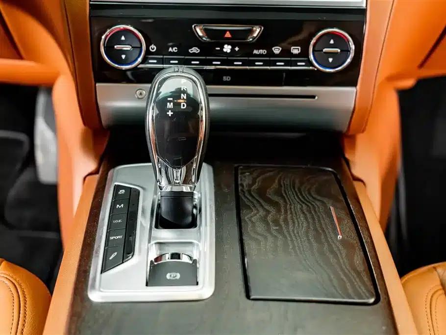 Presidential Edition 2013 3.0T Standard Edition — миниатюра 14
