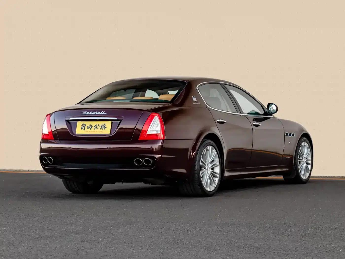 2010 Quattroporte 4.7L Executive Edition — миниатюра 13