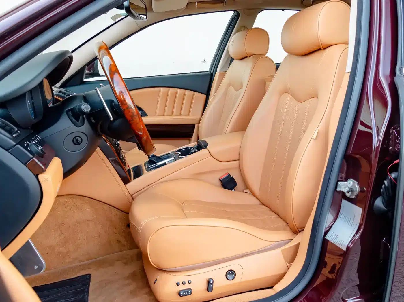 2010 Quattroporte 4.7L Executive Edition — миниатюра 6
