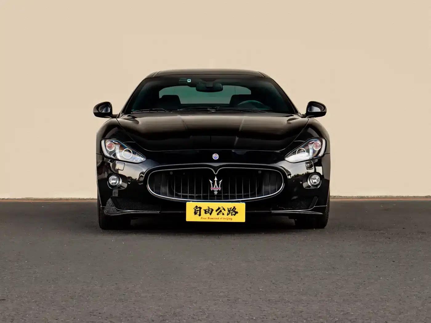 GranTurismo 2013 4.7L Sport Automatic — миниатюра 2