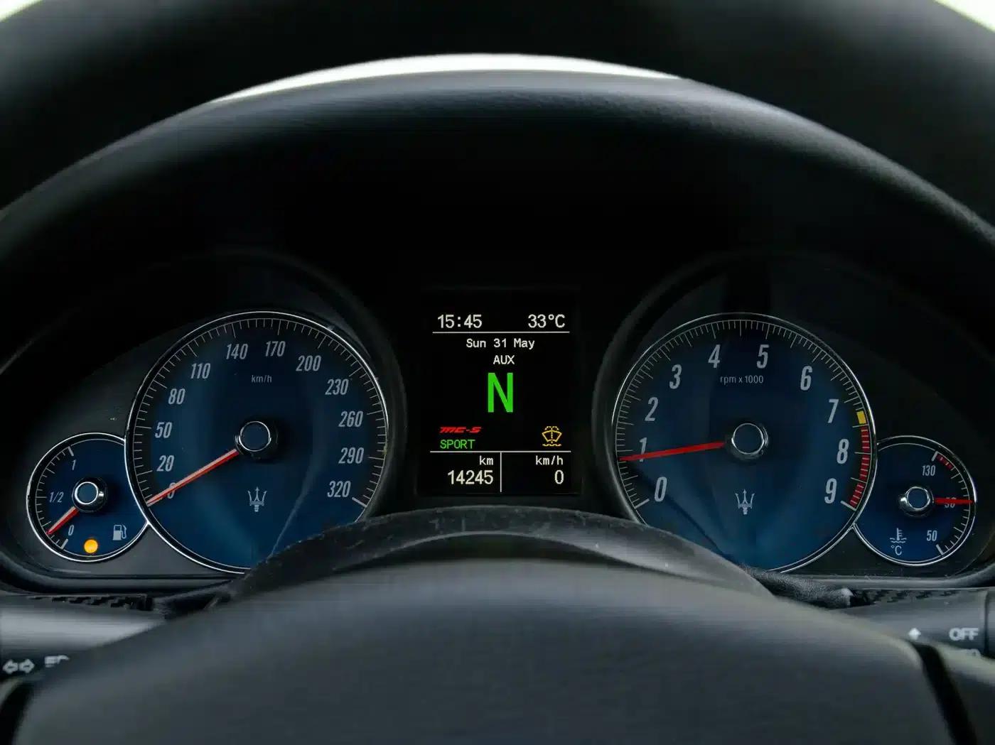 GranTurismo 2013 4.7L Sport Automatic — миниатюра 8