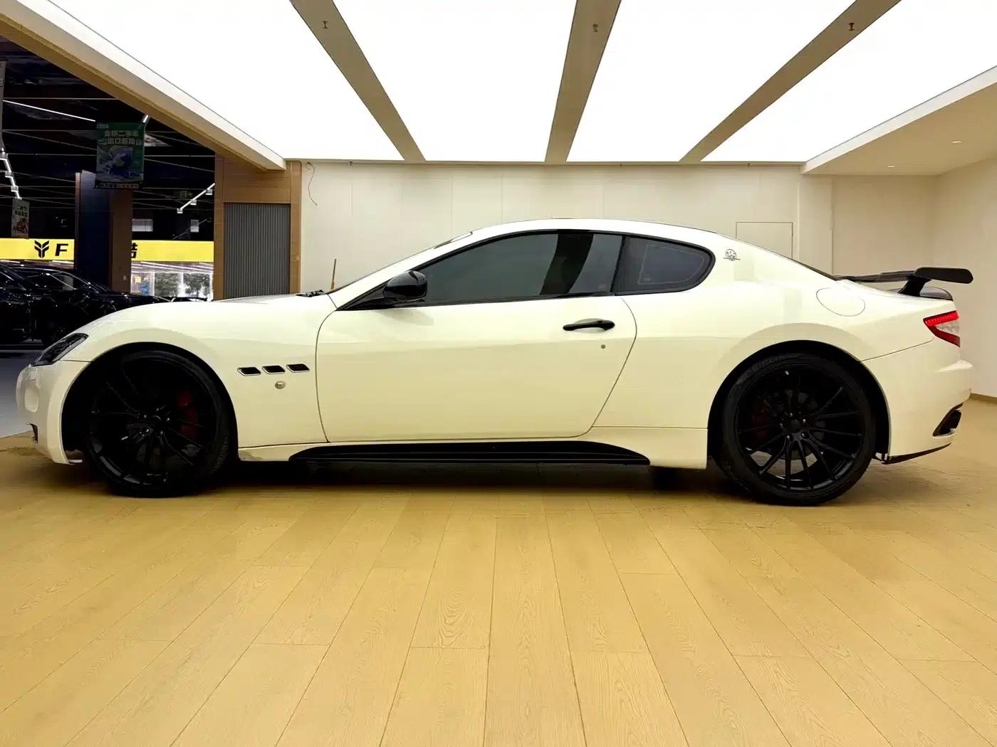 GranTurismo 2012 4.7L MC Stradale — миниатюра 4