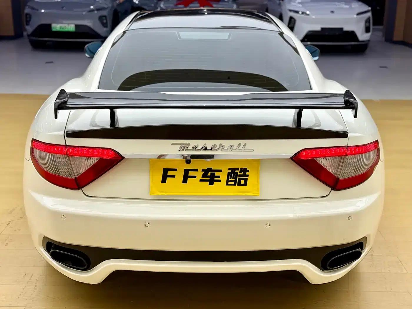 GranTurismo 2012 4.7L MC Stradale — миниатюра 9