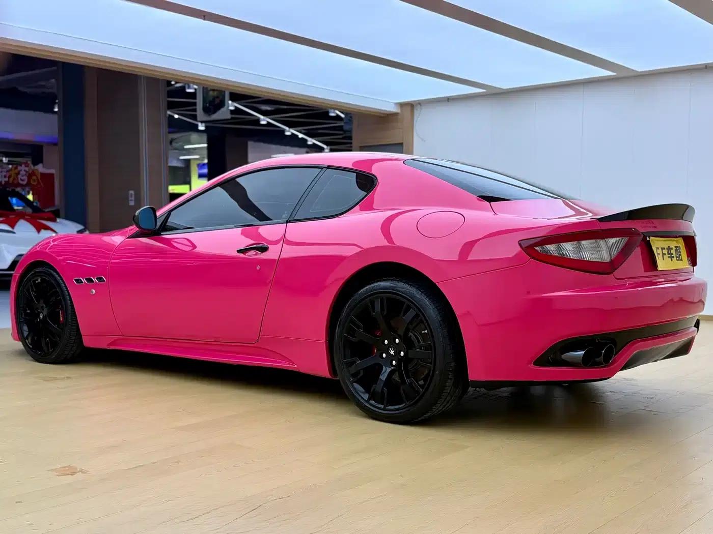 GranTurismo 2012 4.7L MC Stradale — миниатюра 7