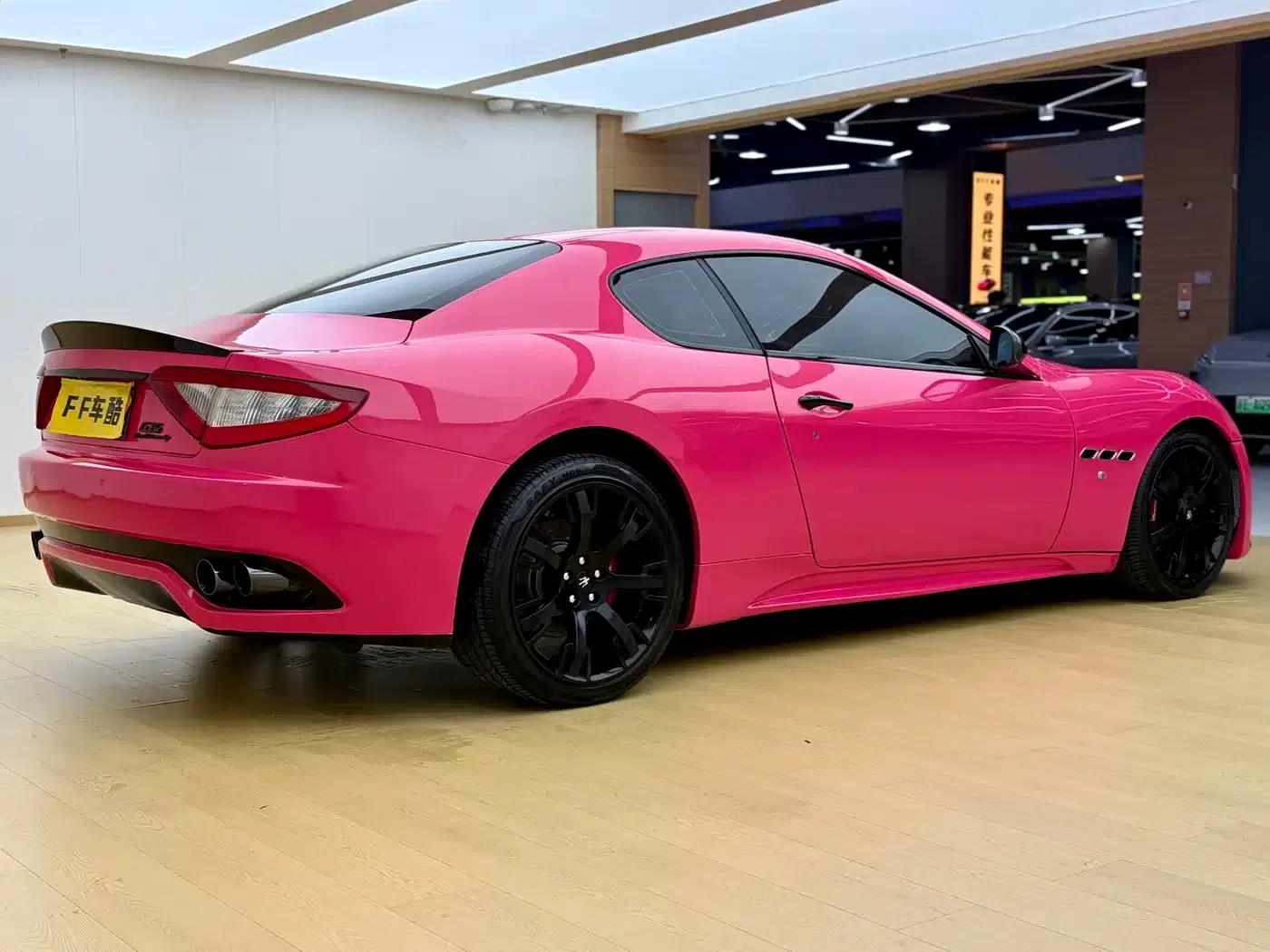 GranTurismo 2012 4.7L MC Stradale — миниатюра 9