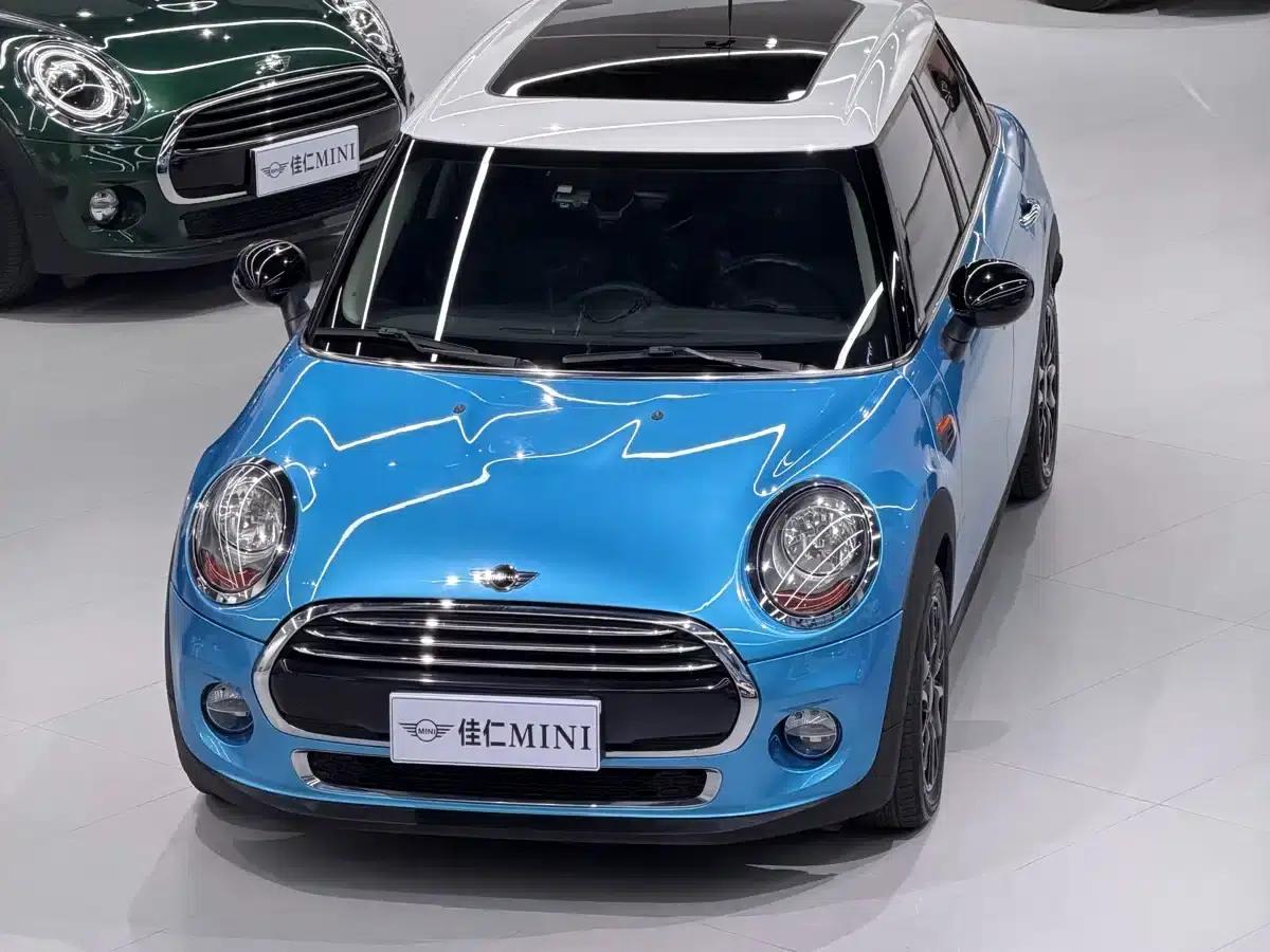 2016 MINI 1.5T COOPER 5-door version — миниатюра 2
