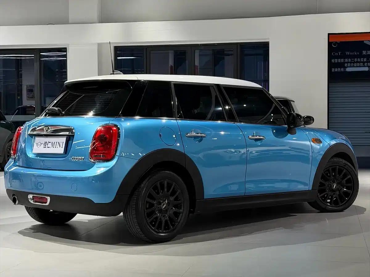 2016 MINI 1.5T COOPER 5-door version — миниатюра 5