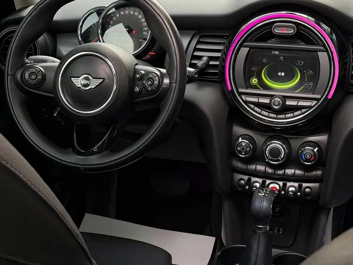 2016 MINI 1.5T COOPER 5-door version — миниатюра 7