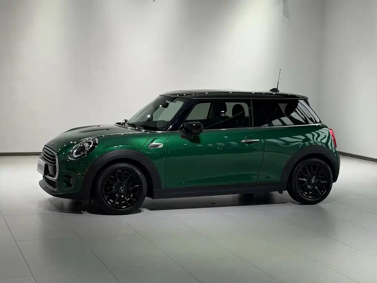MINI 2021 1.5T COOPER Classic — миниатюра 3