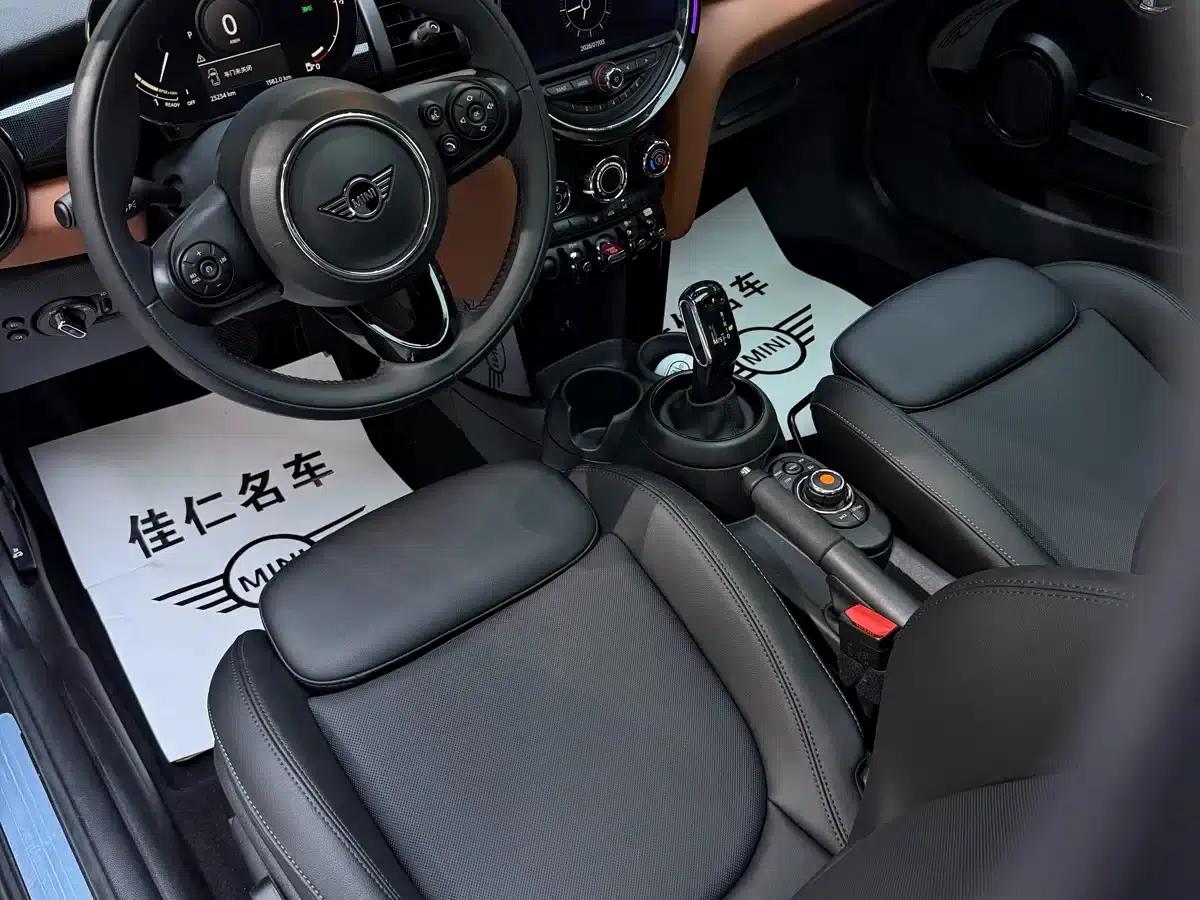 MINI 2021 1.5T COOPER Classic — миниатюра 7