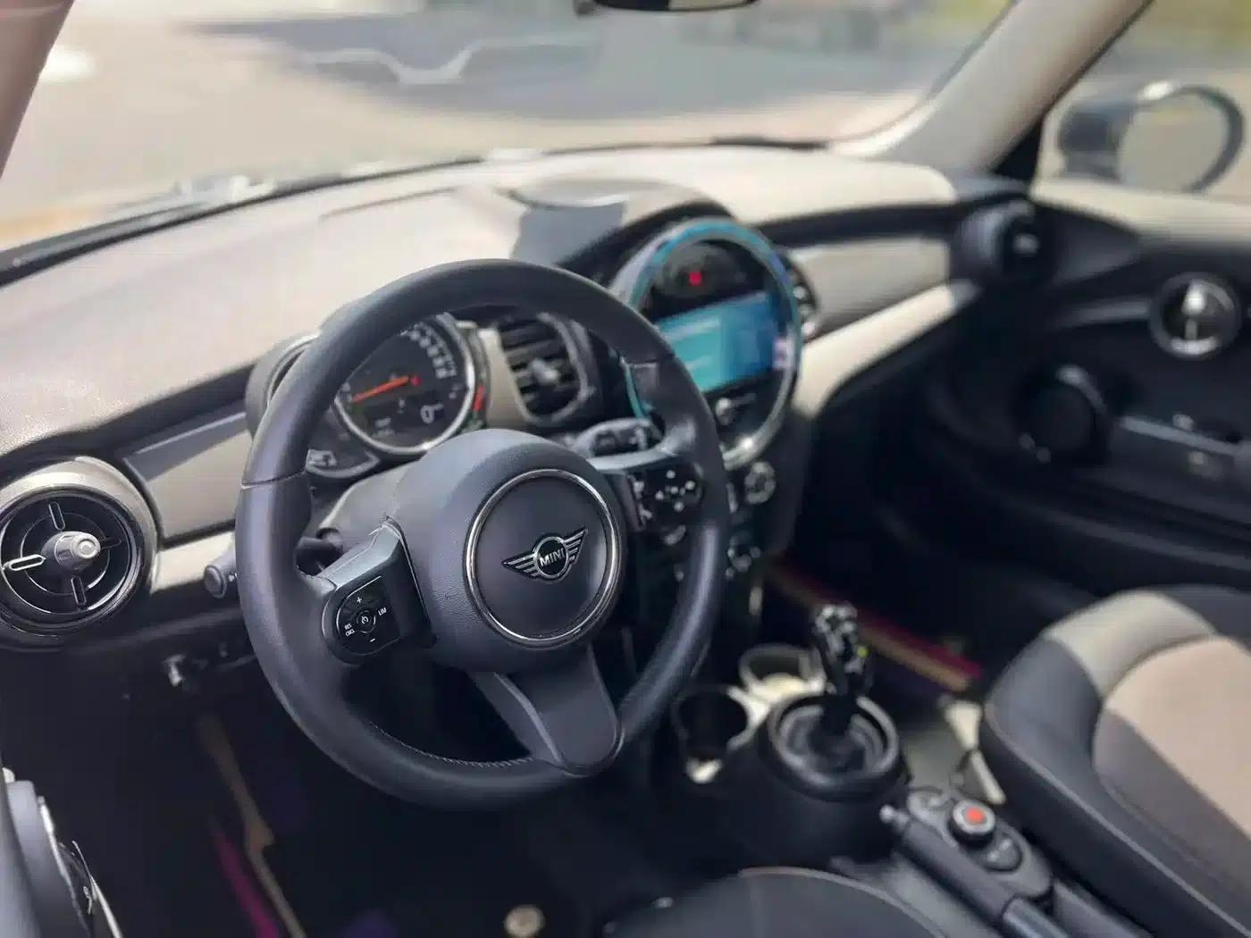 2023 MINI 1.5T ONE — миниатюра 15