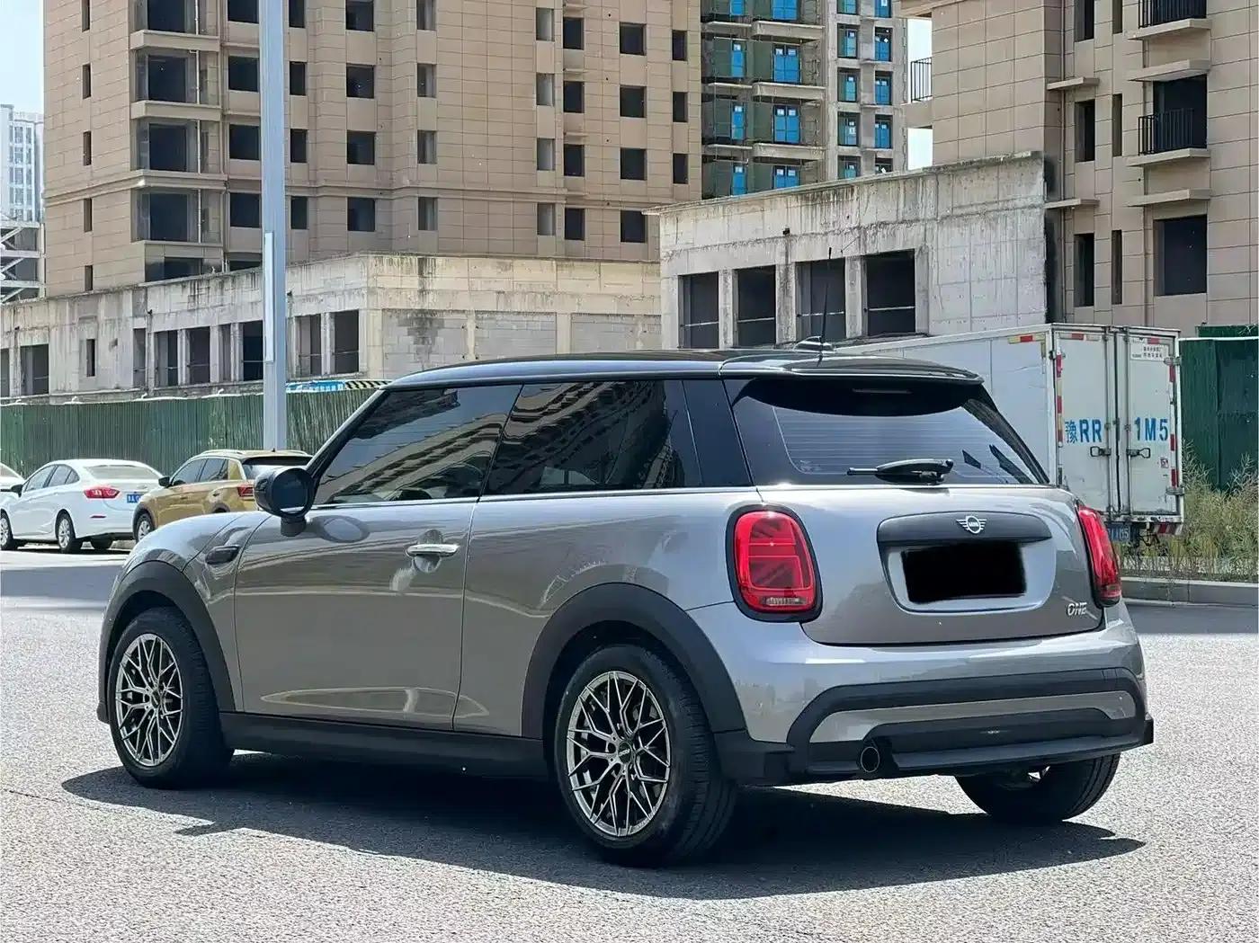 2023 MINI 1.5T ONE — миниатюра 22