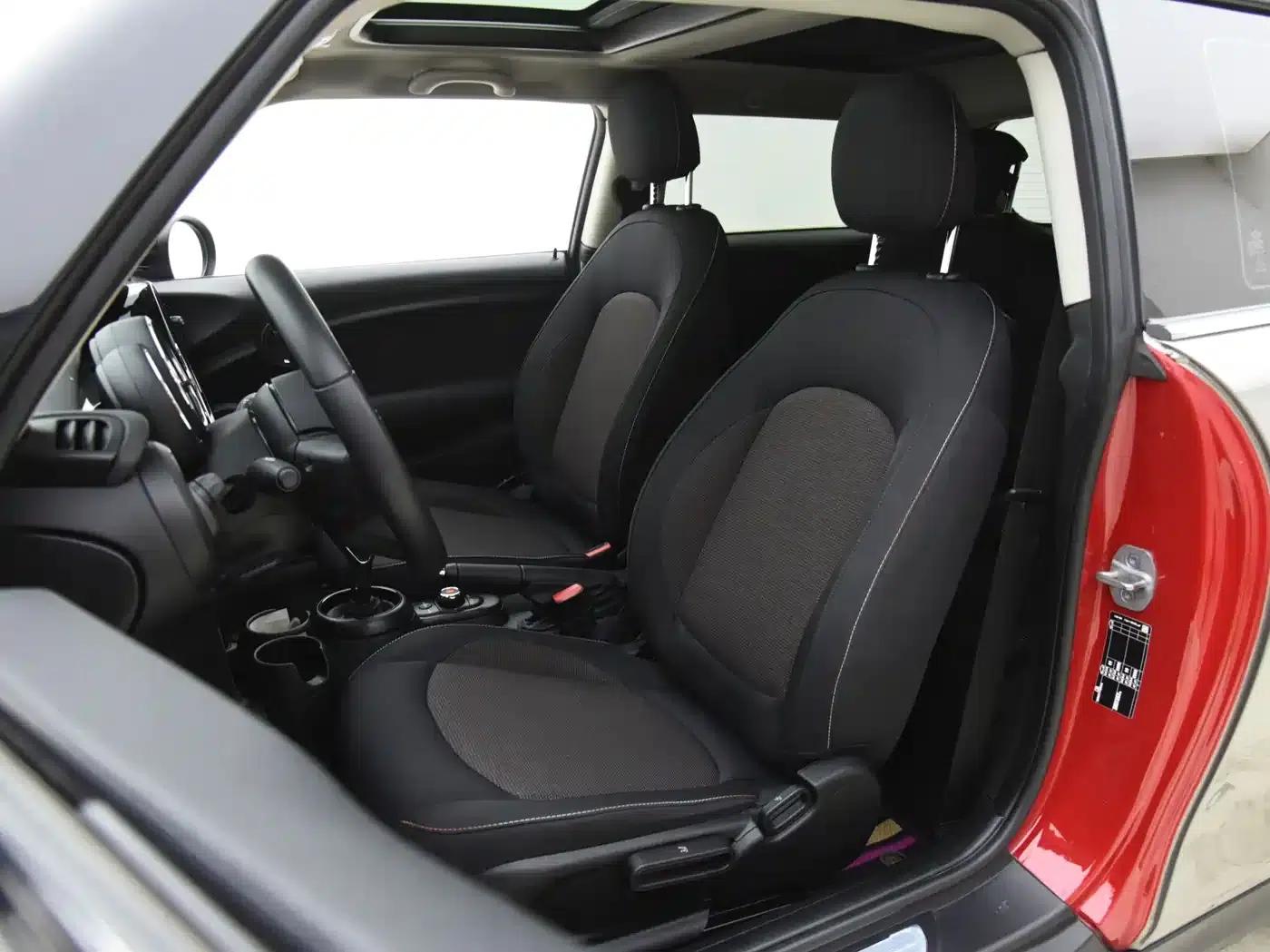 2023 MINI 1.5T ONE — миниатюра 8