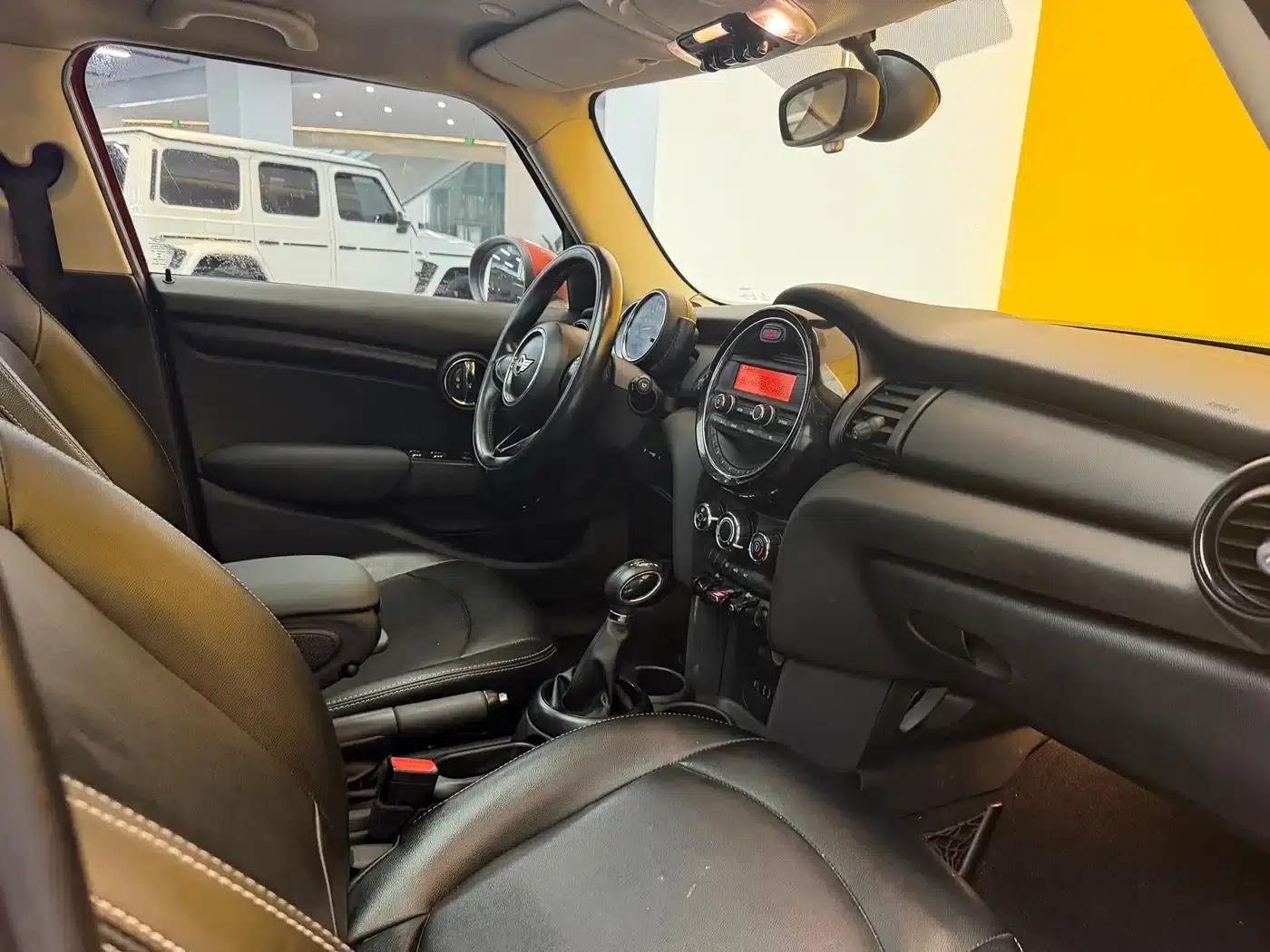 2016 MINI 1.2T ONE 5-Door — миниатюра 16