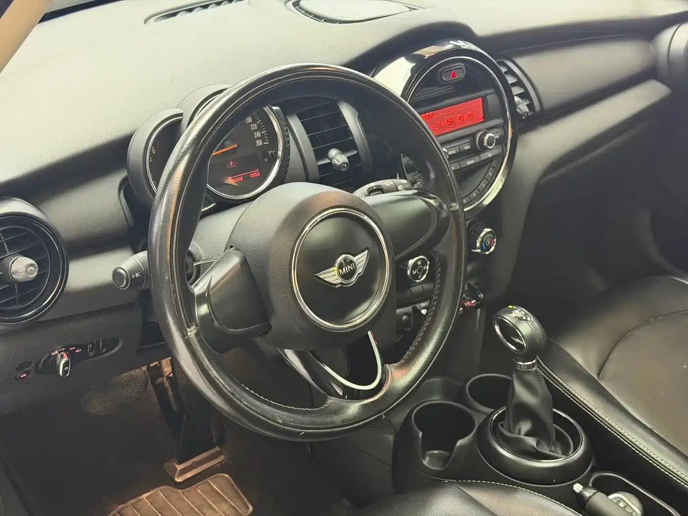 2016 MINI 1.2T ONE 5-Door — миниатюра 7