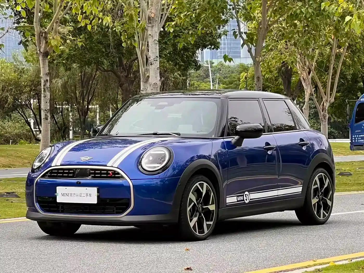 MINI 2025 2.0T COOPER S Artist 5-Door Edition — миниатюра 1