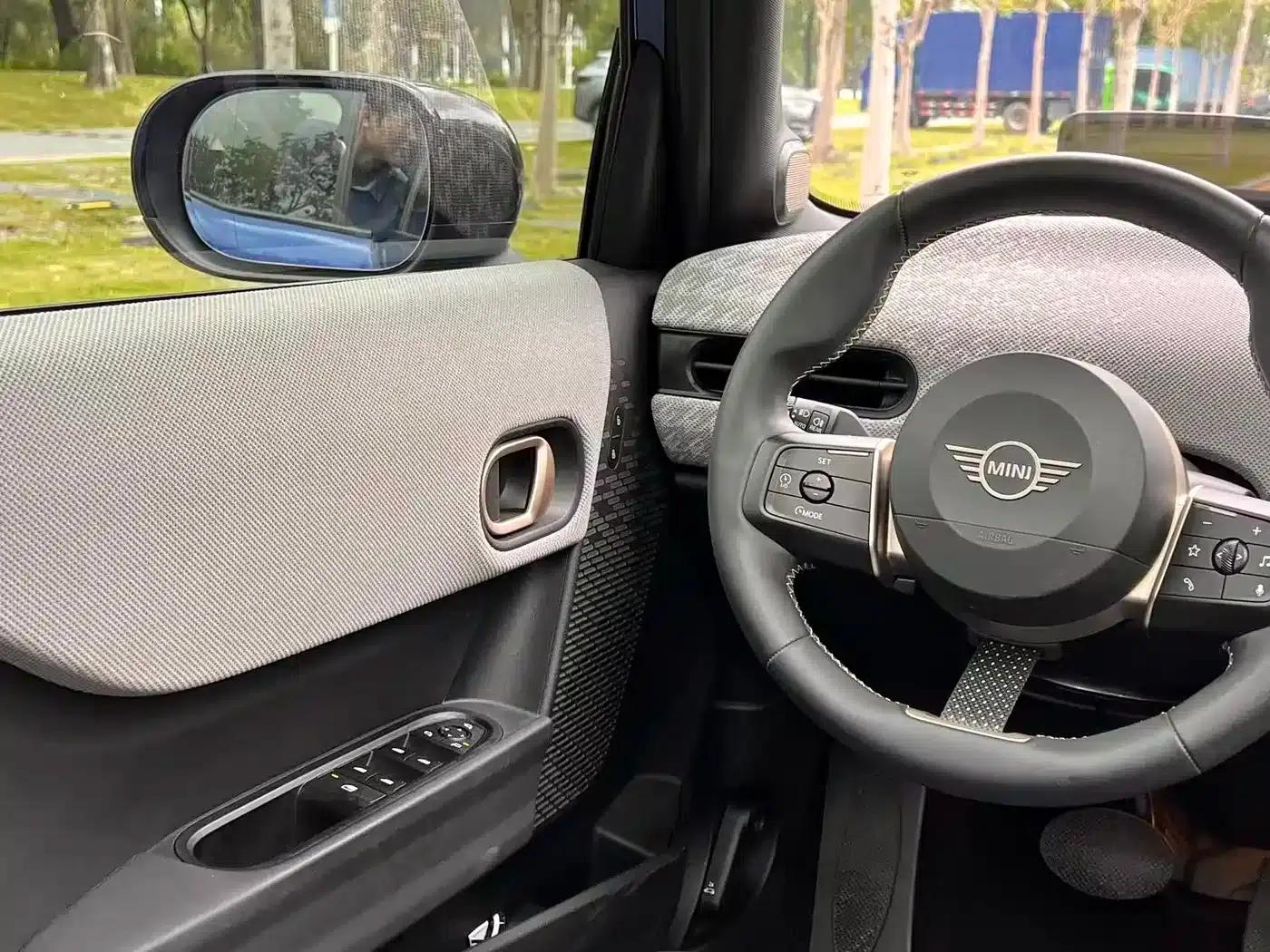 MINI 2025 2.0T COOPER S Artist 5-Door Edition — миниатюра 16
