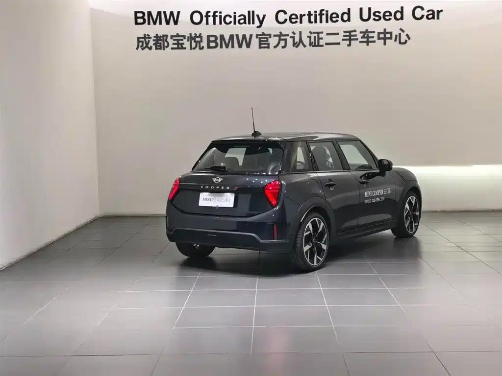 MINI 2025 2.0T COOPER S Artist 5-Door Edition — миниатюра 4