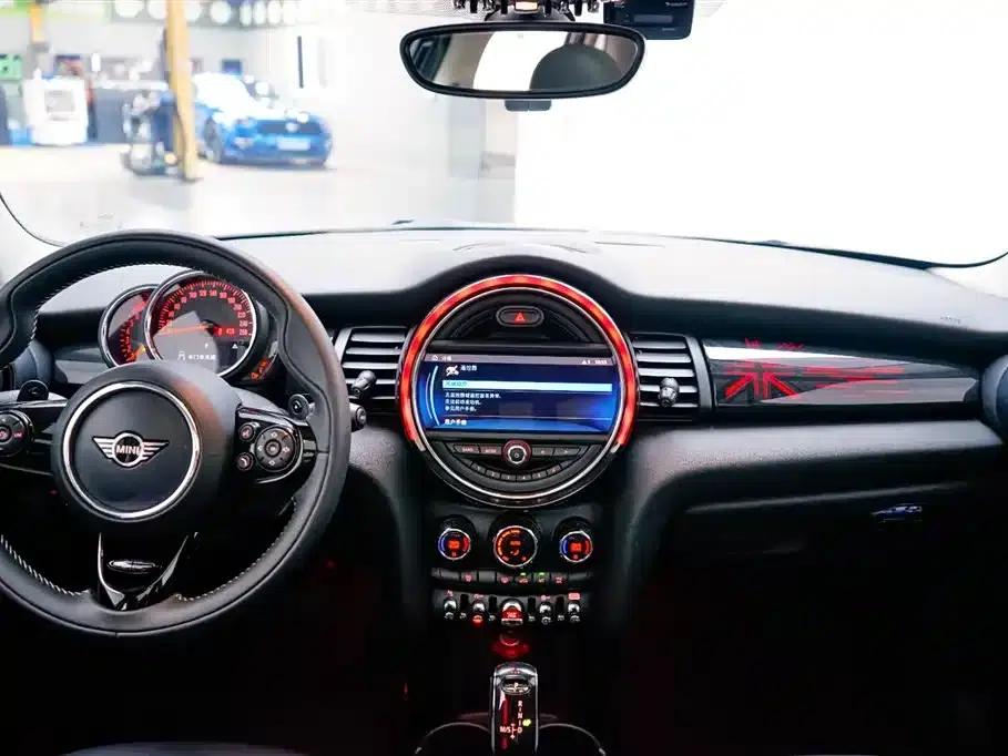 MINI 2019 2.0T COOPER S Artist 5-Door Edition — миниатюра 2