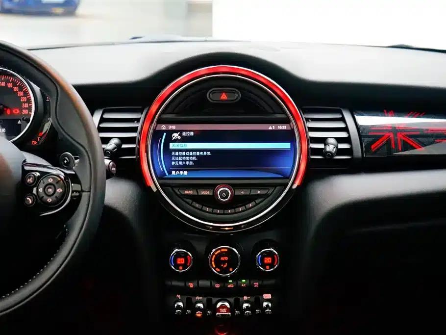 MINI 2019 2.0T COOPER S Artist 5-Door Edition — миниатюра 15