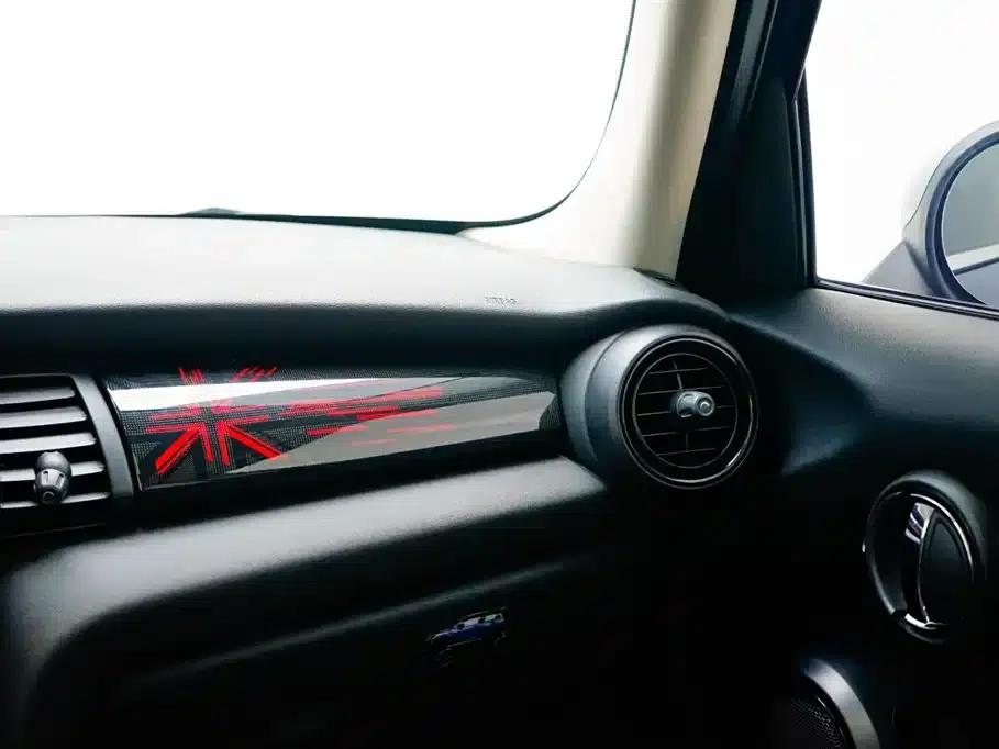 MINI 2019 2.0T COOPER S Artist 5-Door Edition — миниатюра 18