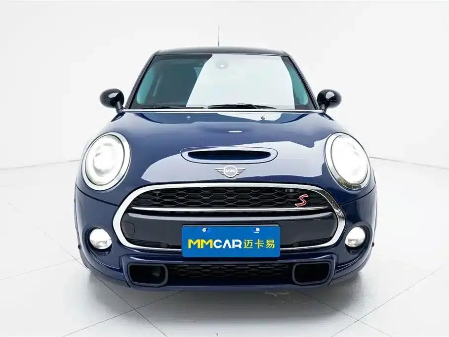 MINI 2019 2.0T COOPER S Artist 5-Door Edition — миниатюра 10