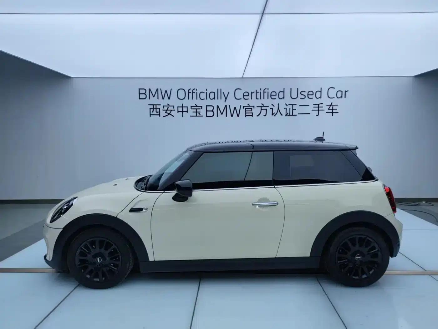 MINI 2021 1.5T COOPER Classic — миниатюра 3